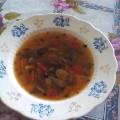 Грибной суп с картофельным пюре и лечо