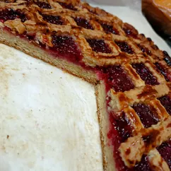 Пирог с вареньем 