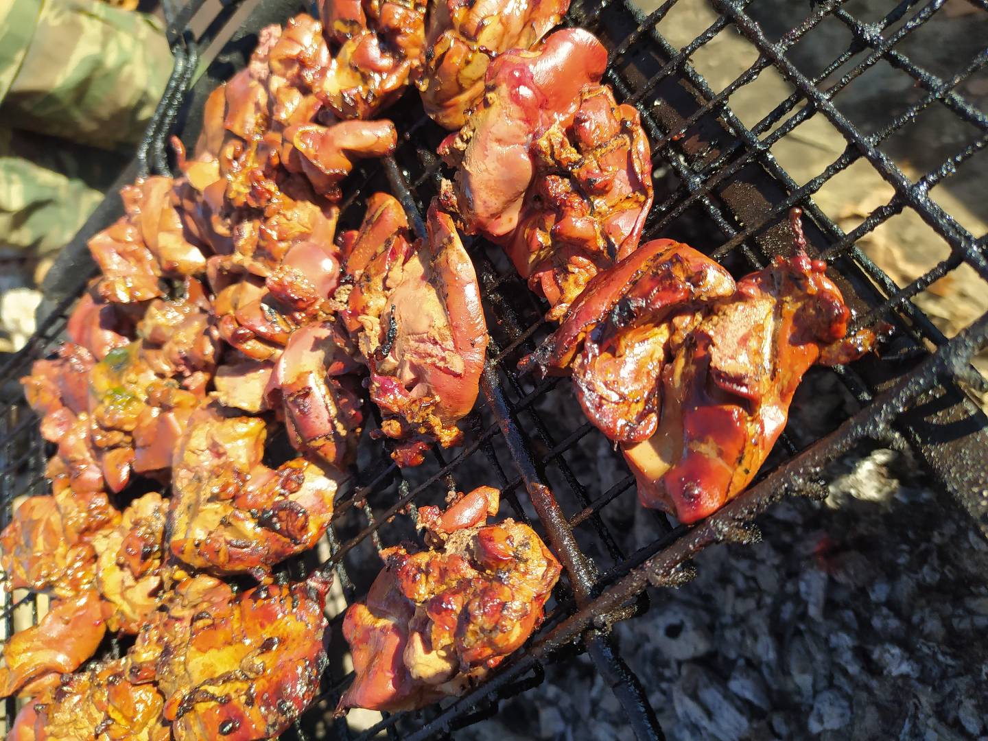 Куриная печень на решётке