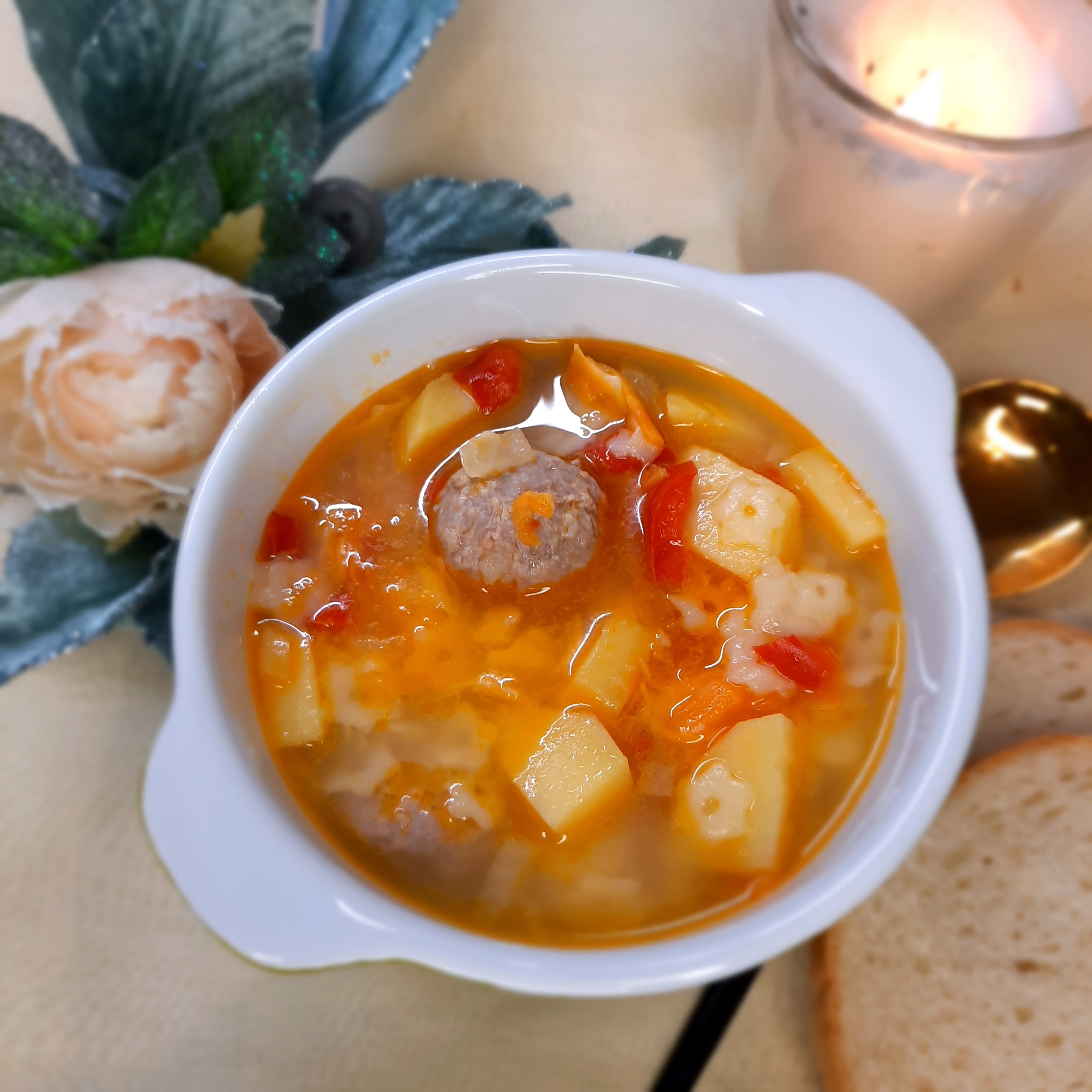 Суп с фрикадельками 