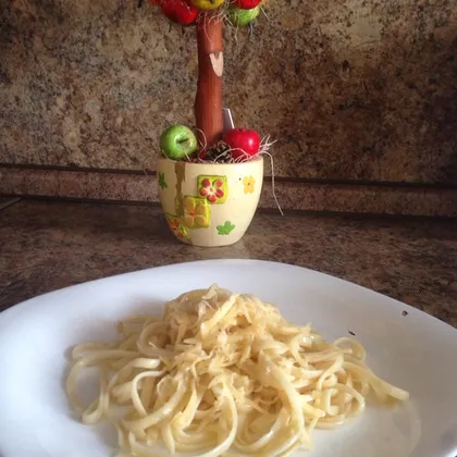Спагетти с сыром 🍝😋👩‍👦‍👦