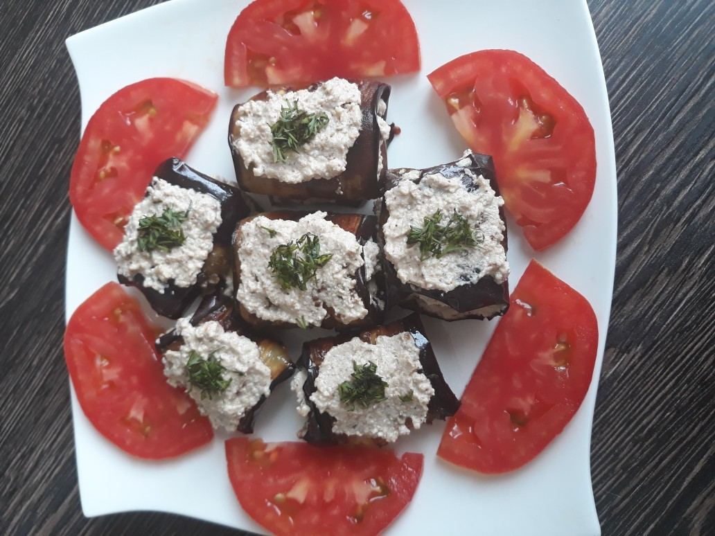 Баклажаны с орехами
