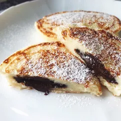 Творожные оладьи 🥞 с шоколадной начинкой 🍫