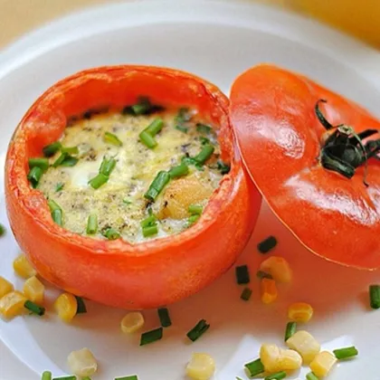 Яичница в помидорах