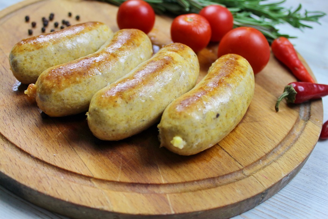 Куриные сосиски с сыром