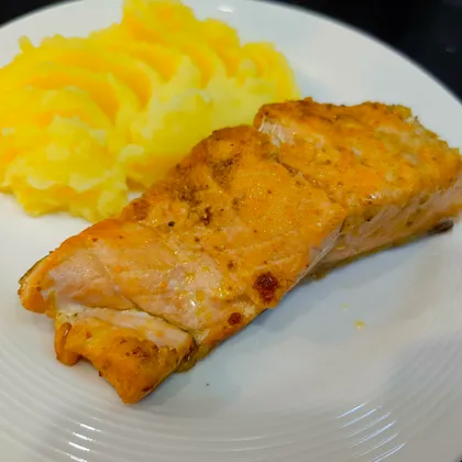 Форель на сковороде