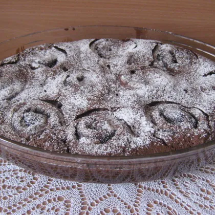 Шоколадный пирог с шоколадными булочками