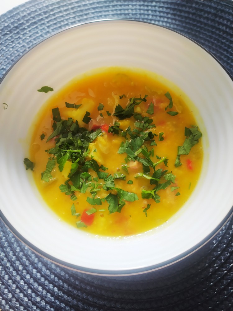 Гороховый суп с охотничьими колбасками I рецепт | GreenPost