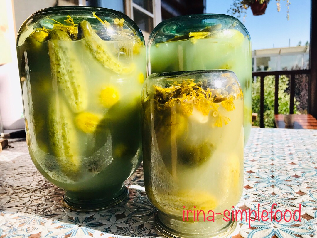 Квашеные, стерилизованные огурцы