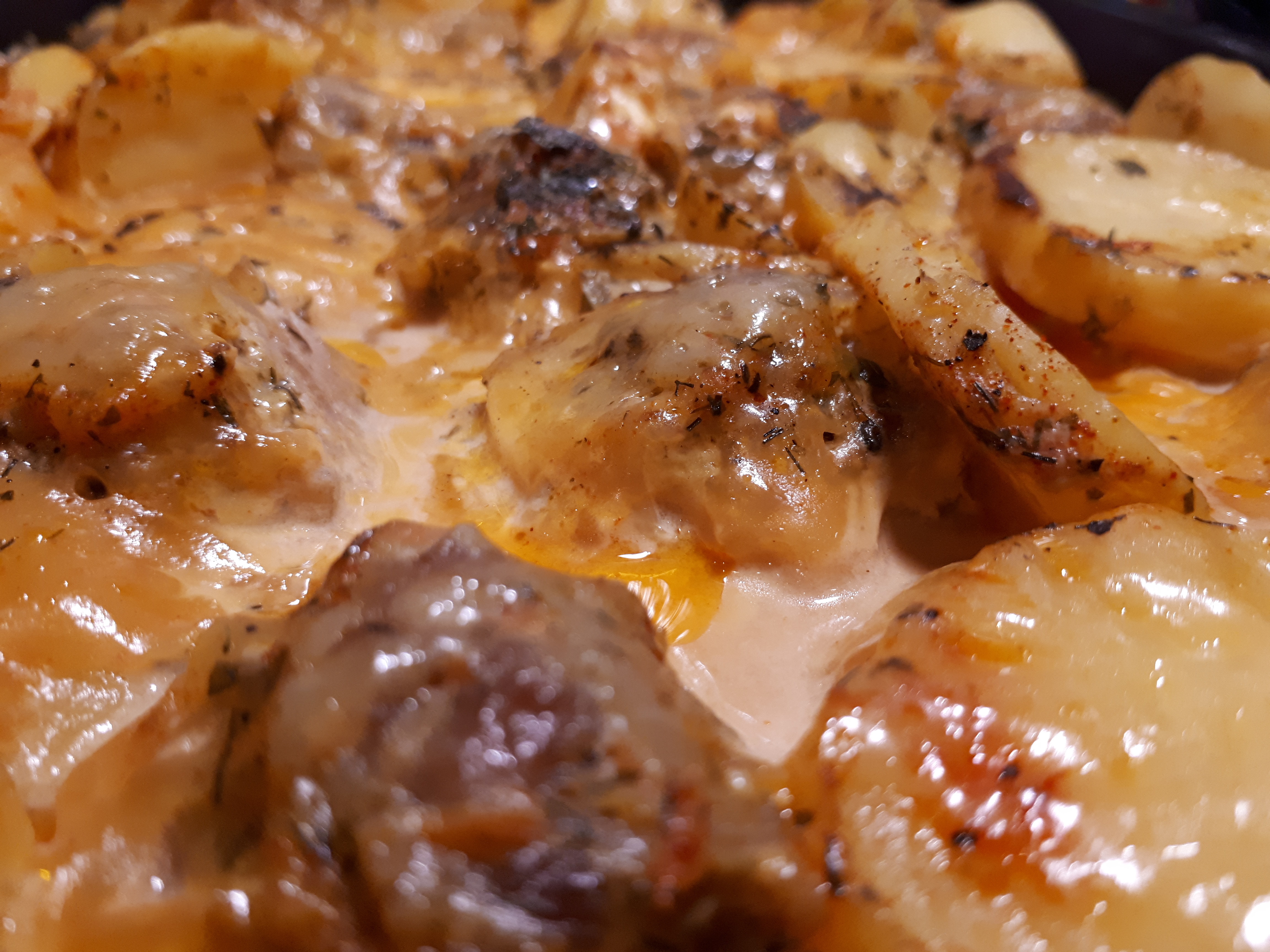 Тефтельки с картофелем в духовке 🥘