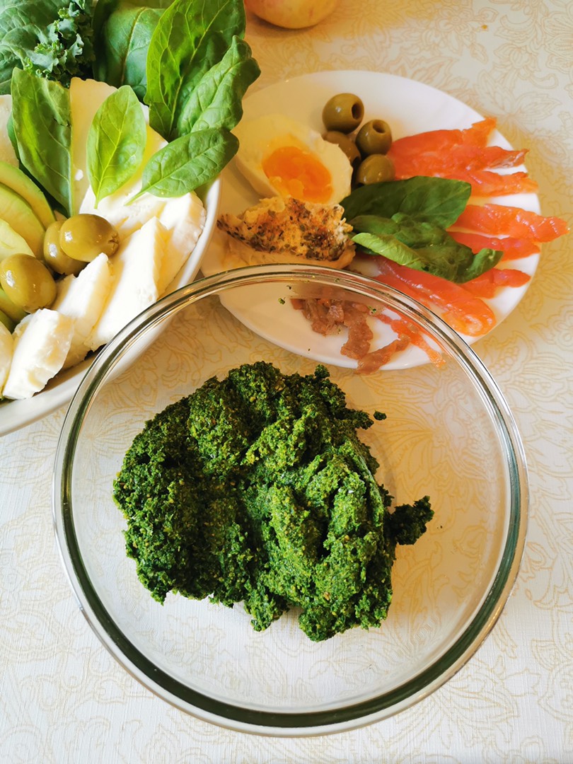 Соус песто из капусты кейл