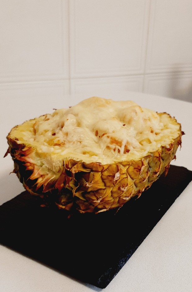 Куриное филе с ананасом