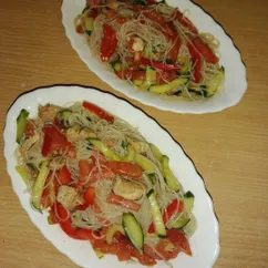 Салат Фунчоза с курицей 🍜