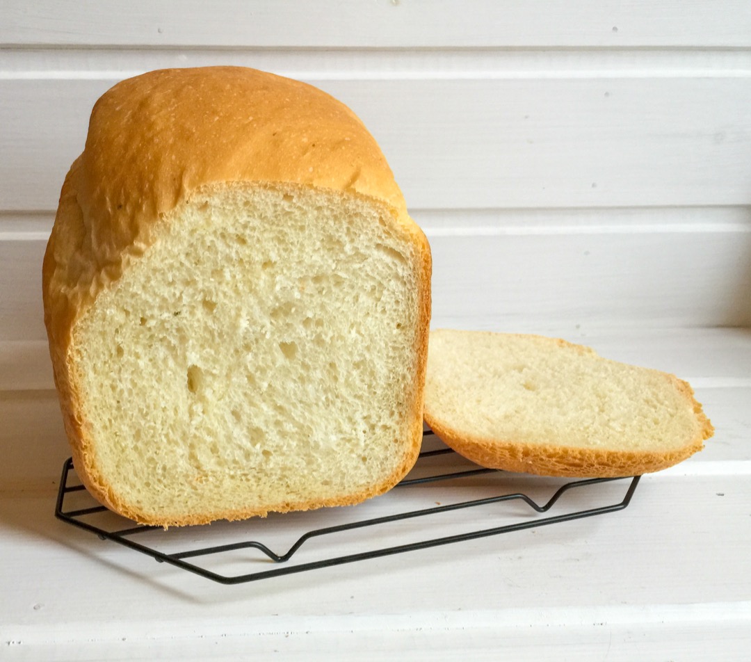 Пшеничный хлеб на сыворотке в хлебопечке