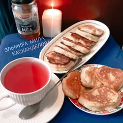 Оладьи с мёдом