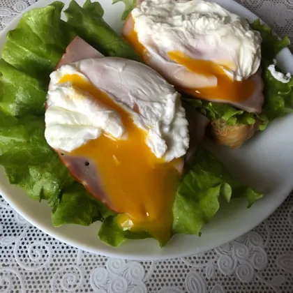 Бутерброд с яйцом пашот