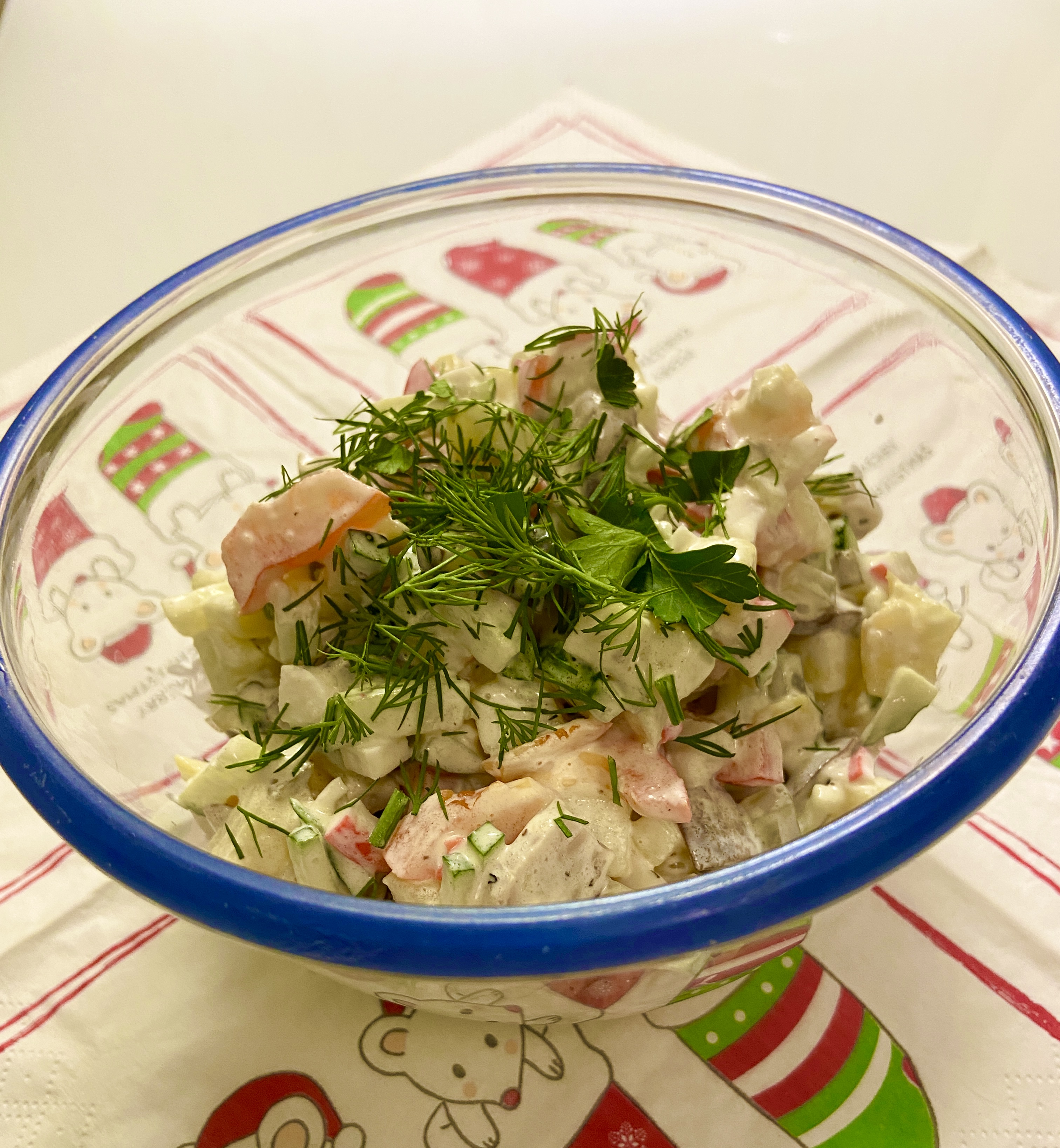 Салат с маринованными (соленными) грибами