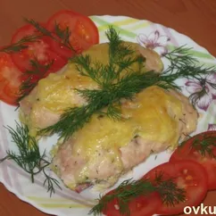 Куриные рулетики с ветчиной, сыром и зеленью