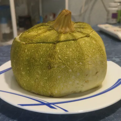 Фаршированный запеченный кабачок - бочонок