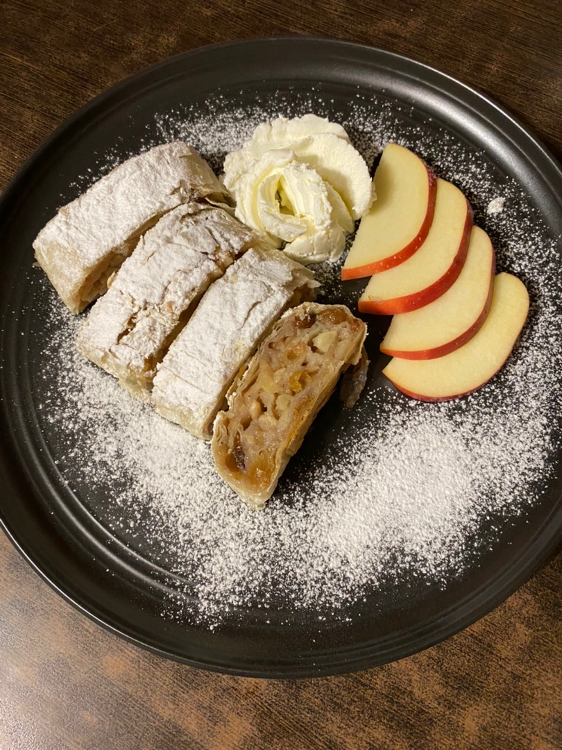 🇦🇹 Австрийский Яблочный Штрудель (Apfelstrudel)