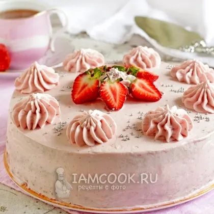 Бисквитный маковый торт с клубничным кремом 🍰🍰