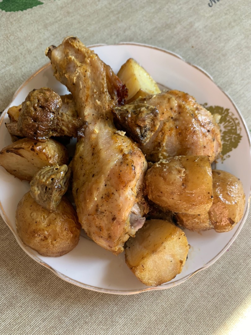 Курица с картофелем и грибами в духовке