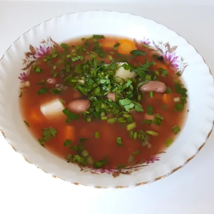 Постный суп из красной фасоли
