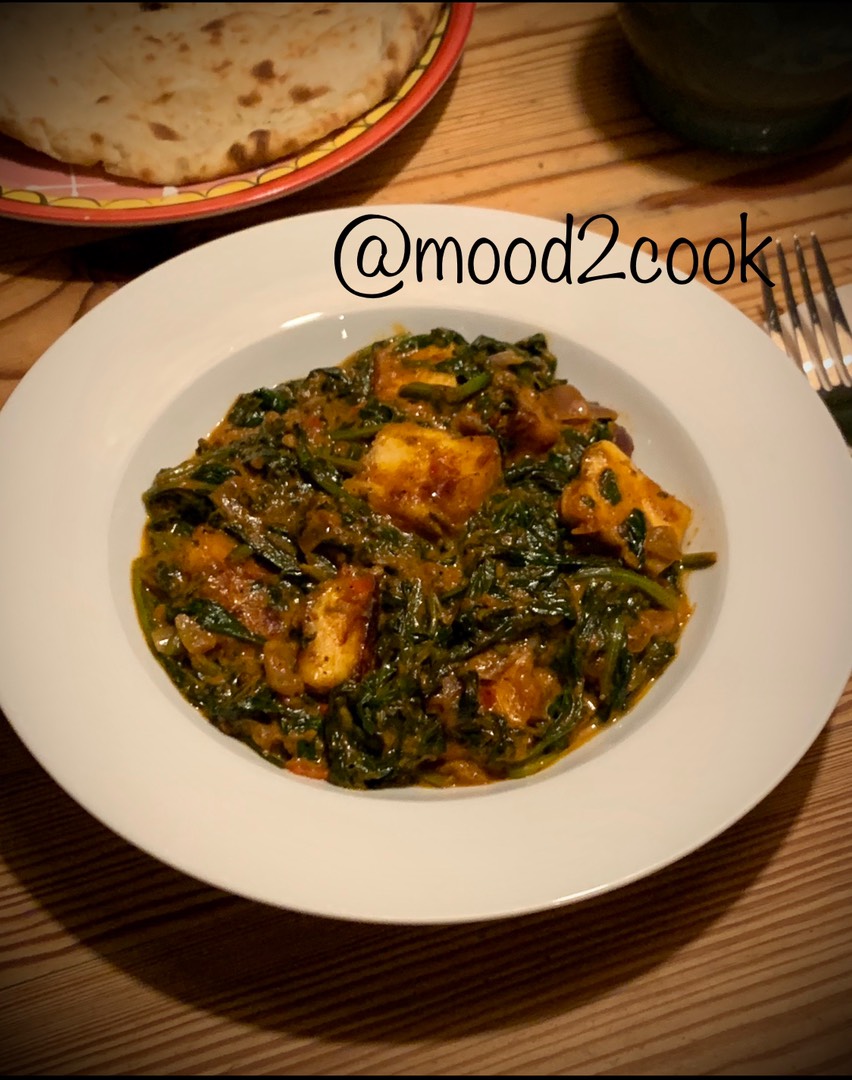 Индийское вегетарианское карри со шпинатом «Сааг Панир»