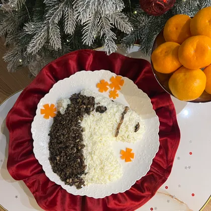 Новогодний салат Лошадка