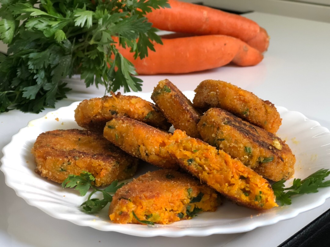 Вкуснейшие морковные котлеты, 10 мин - 2 порции