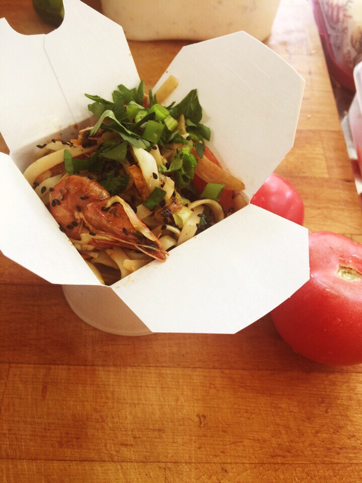 Вок с морепродуктами