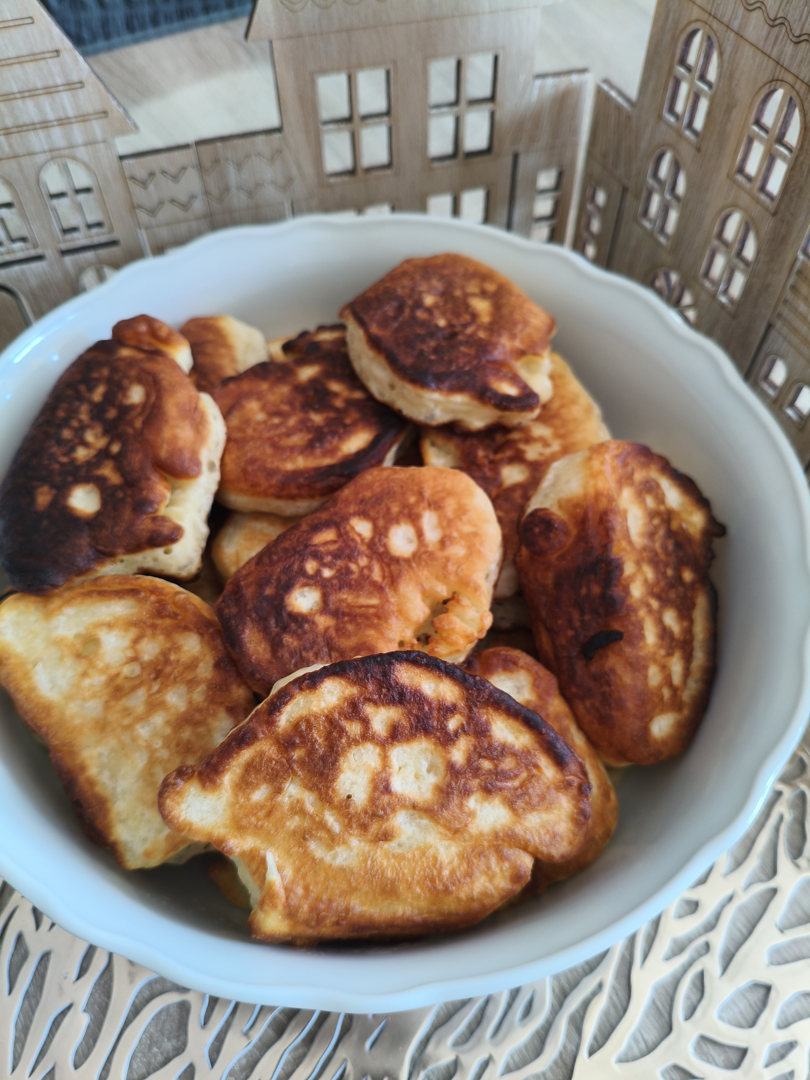 Оладьи пышные на кислом молоке или кефире