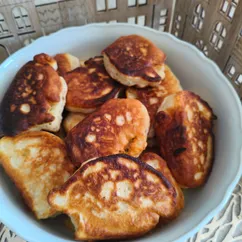 Оладьи пышные на кислом молоке или кефире