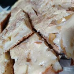 Яблочный пирог на сметане