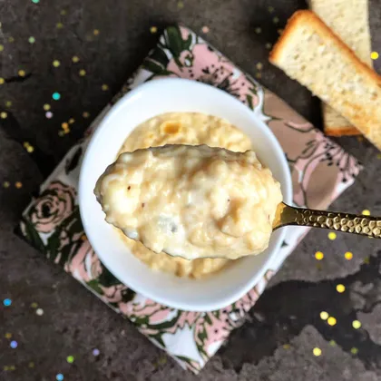 Яичная кашка с сыром дорблю