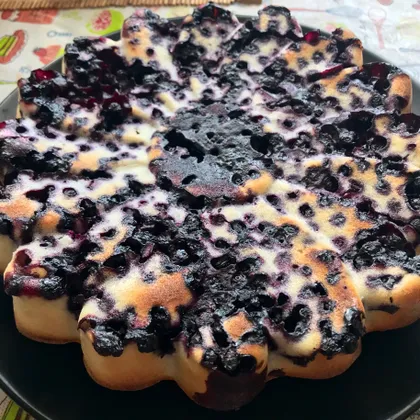 Пирог с ягодами черники