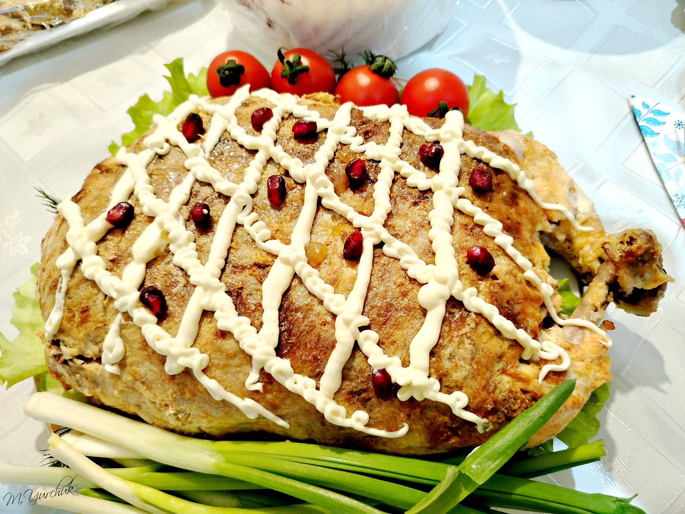 Курица фаршированная  блинами