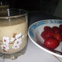 Смузи из киви и яблока, с молоком