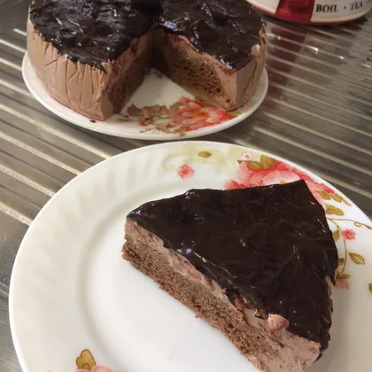 Шоколадно-вишнёвый торт-суфле ПП в СВЧ