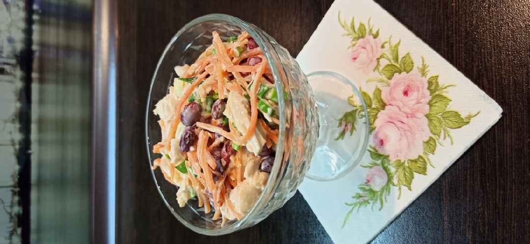 Салат из курицы, корейской моркови и свежего огурца – пошаговый рецепт приготовления с фото