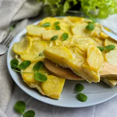 Испанский омлет из картофеля и яиц (картофельная тортилья)