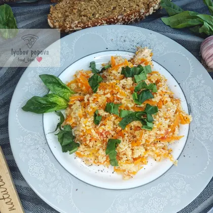 Кускус с отварной курицей и овощами