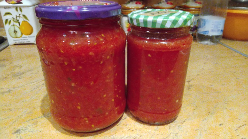 Сырая аджика