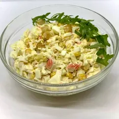 Салат с пекинской капустой и крабовыми палочками