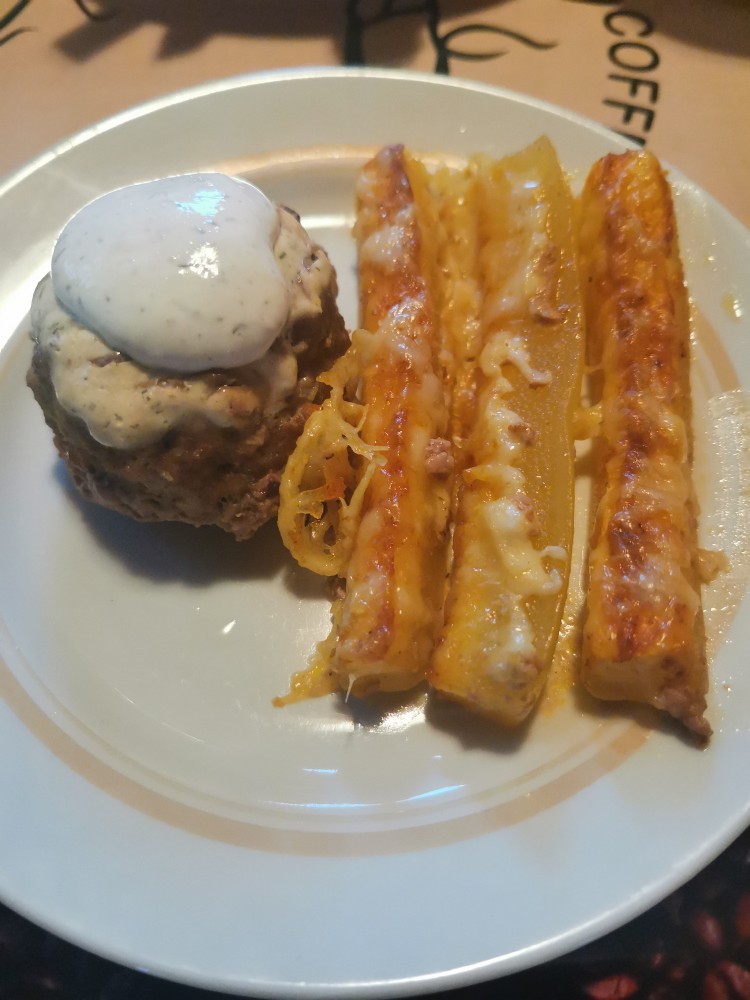 Кабачковые палочки запечённые с сыром