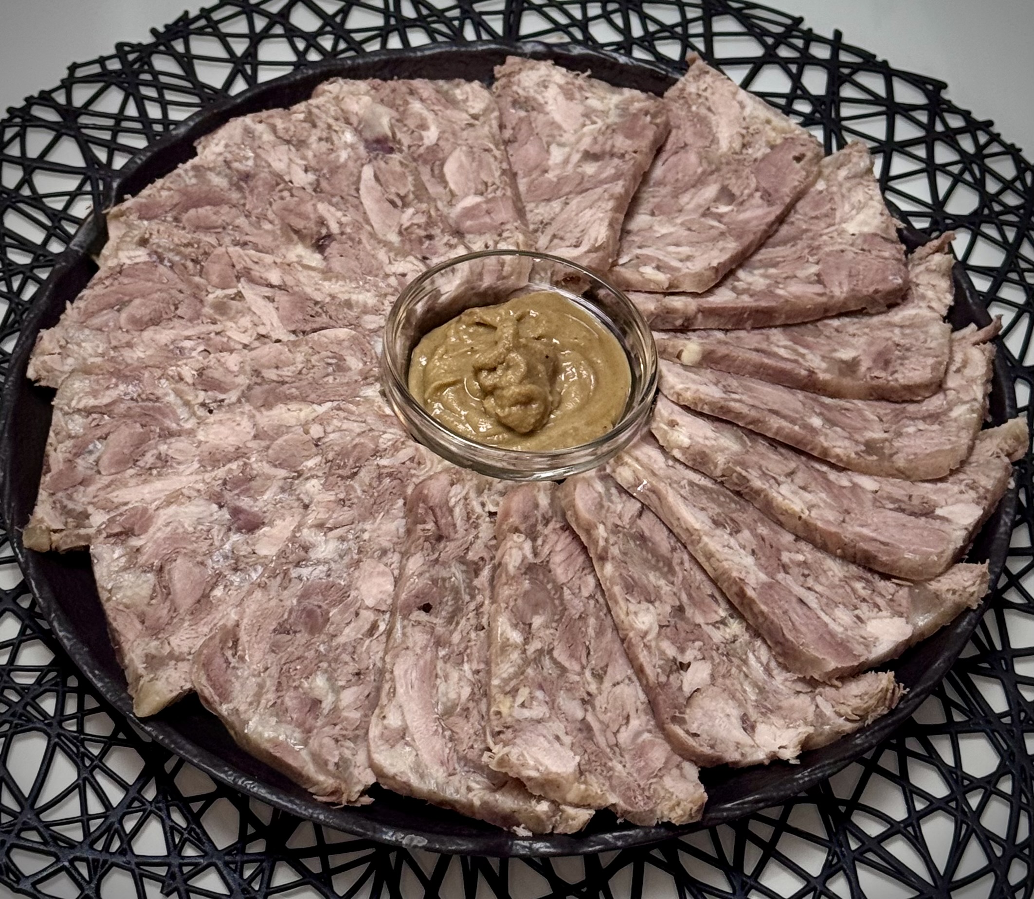 Зельц из свиных рулек