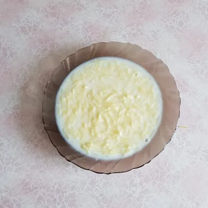 Молочный вермишелевый суп с сыром