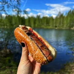 Хот доги с беконом на огне