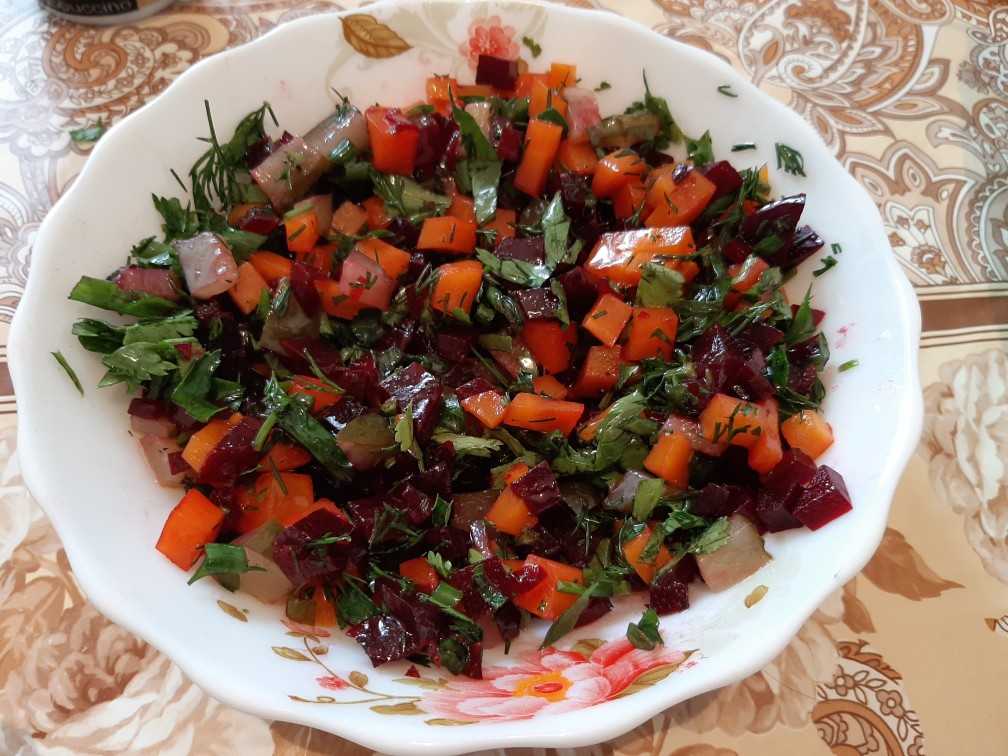 Весенний салат🥰😋🥗