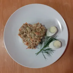 Салат с куриной печенью